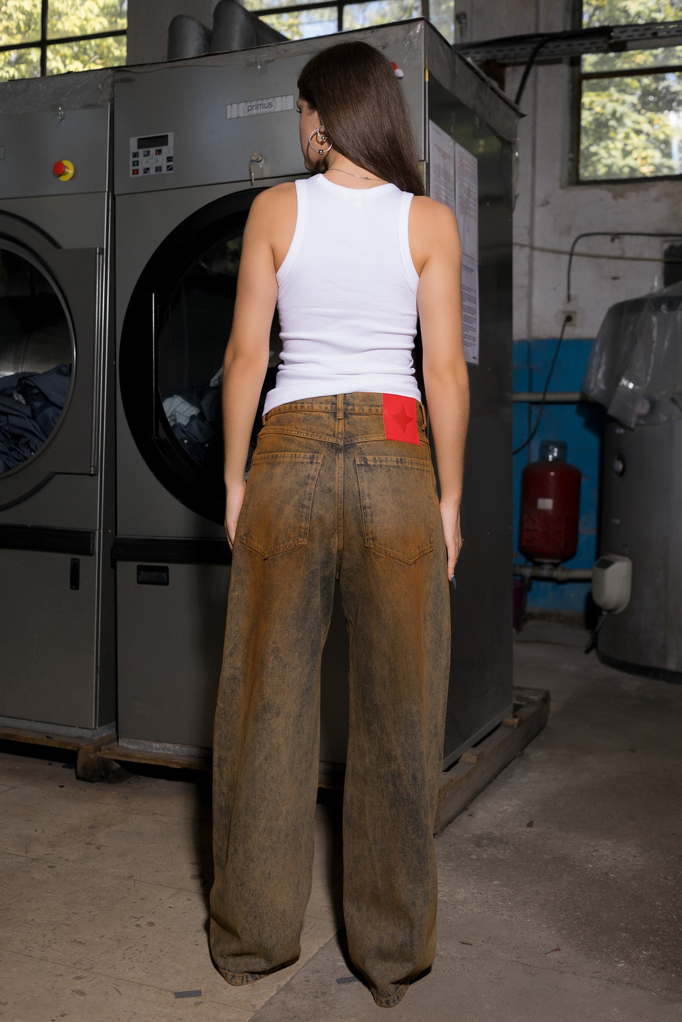 DESERT JEANS